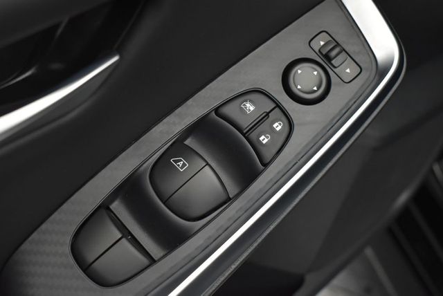 2025 Nissan Sentra SR CVT - 22936806 - 11