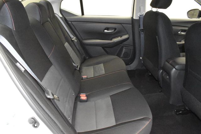 2025 Nissan Sentra SR CVT - 22936809 - 30