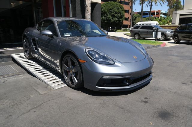 2025 Porsche 718 Cayman S Coupe - 22909188 - 53