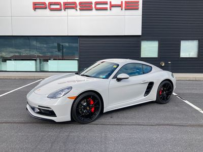2025 Porsche 718 Cayman