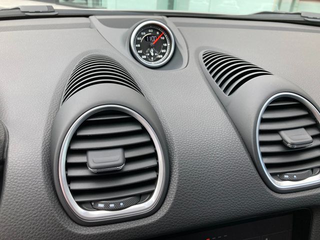 2025 Porsche 718 Cayman S Coupe - 22939975 - 13