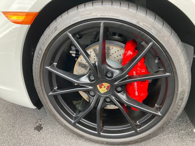 2025 Porsche 718 Cayman S Coupe - 22939975 - 28