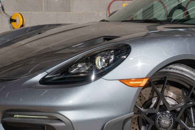 2025 Porsche 718 Spyder RS Roadster - 22937057 - 28