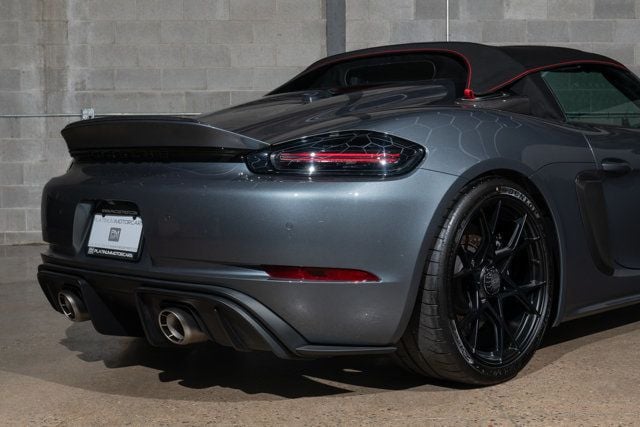 2025 Porsche 718 Spyder RS Roadster - 22937057 - 39