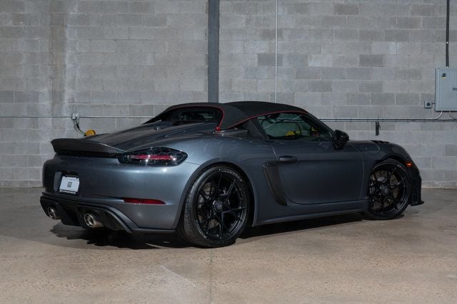 2025 Porsche 718 Spyder RS Roadster - 22937057 - 40