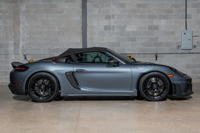 2025 Porsche 718 Spyder RS Roadster - 22937057 - 43