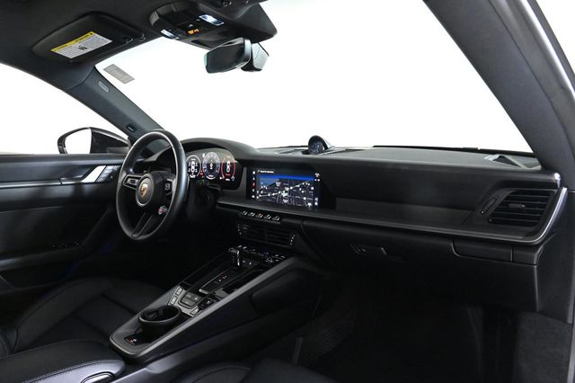 2025 Porsche 911  - 22937260 - 16