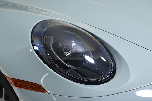 2025 Porsche 911 Carrera - 22877990 - 10