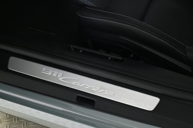 2025 Porsche 911 Carrera - 22877990 - 24