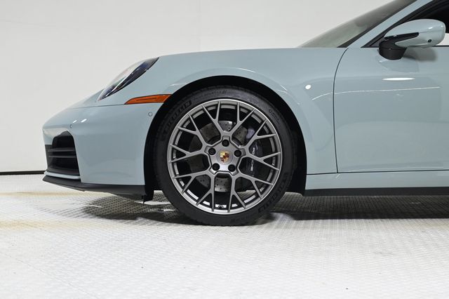 2025 Porsche 911 Carrera - 22877990 - 28