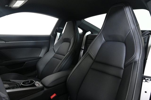 2025 Porsche 911 Carrera - 22877990 - 4