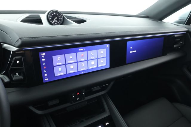 2025 Porsche Macan Electric with Premium Package, 21'' Wheels & Passenger Display - 22918398 - 20
