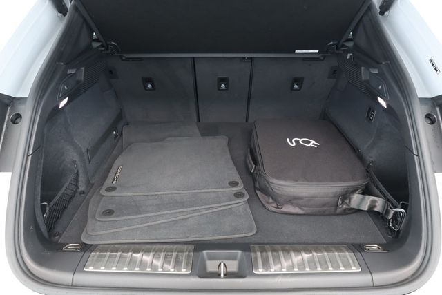 2025 Porsche Macan Electric with Premium Package, 21'' Wheels & Passenger Display - 22918398 - 23