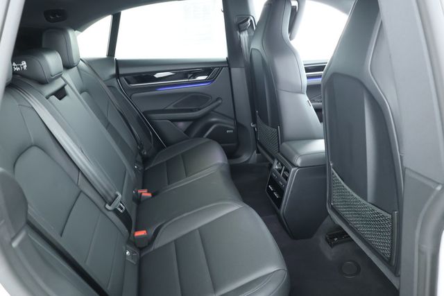 2025 Porsche Macan Electric with Premium Package, 21'' Wheels & Passenger Display - 22918398 - 24