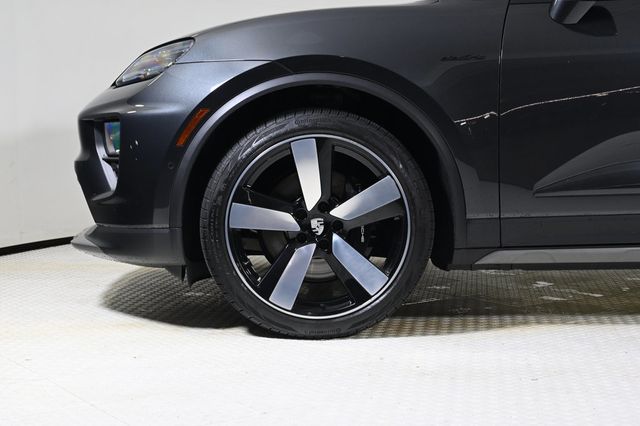 2025 Porsche Macan Electric 4S - 22923907 - 27