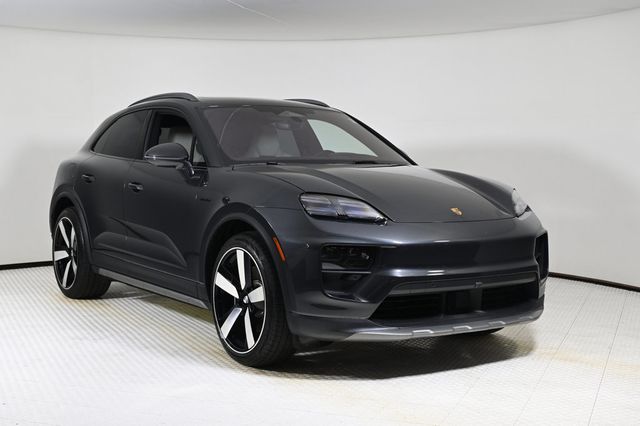 2025 Porsche Macan Electric 4S - 22923907 - 8