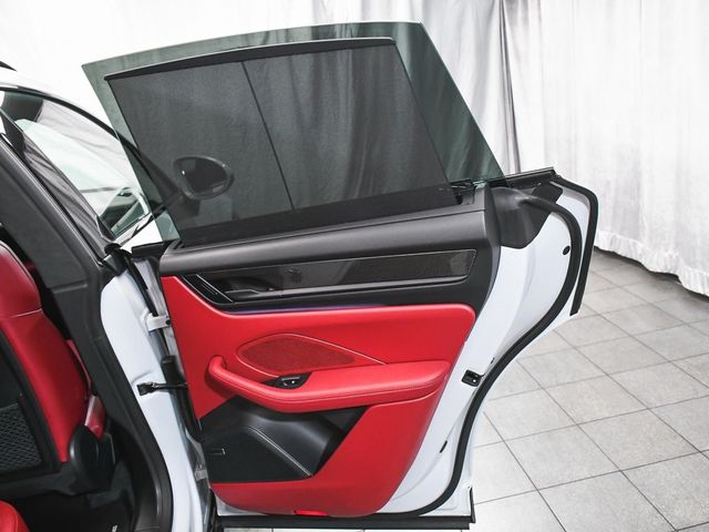 2025 Porsche Macan Electric Turbo - 22937763 - 14