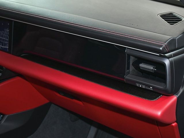 2025 Porsche Macan Electric Turbo - 22937763 - 59