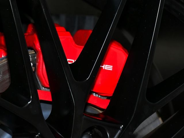 2025 Porsche Macan Electric Turbo - 22937763 - 93