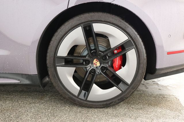 2025 Porsche Taycan 4S AWD with Premium Package, PBP, Two-Tone Leather & 21'' Wheels - 22930932 - 6
