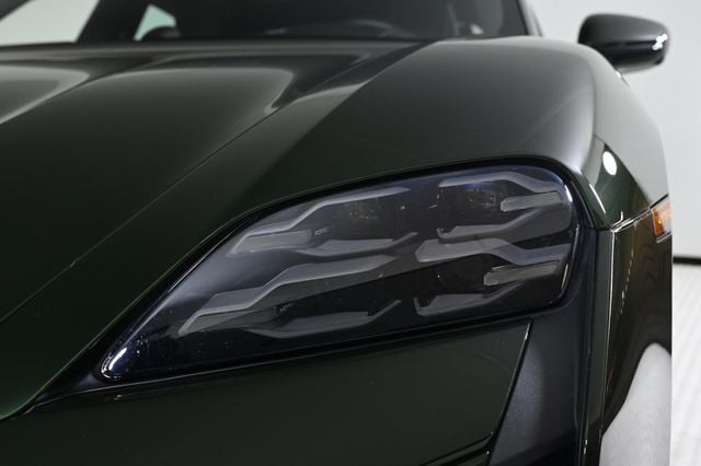 2025 Porsche Taycan Turbo S - 22915840 - 10