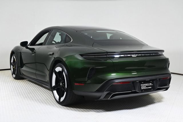 2025 Porsche Taycan Turbo S - 22915840 - 2
