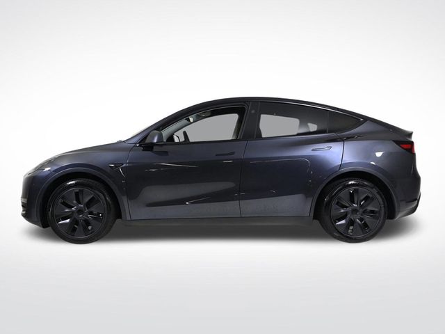 2025 Tesla Model Y Long Range - 22933978 - 1