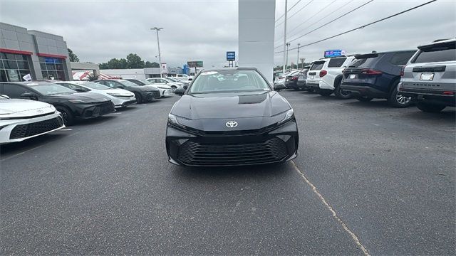 2025 Toyota Camry LE - 22895240 - 1