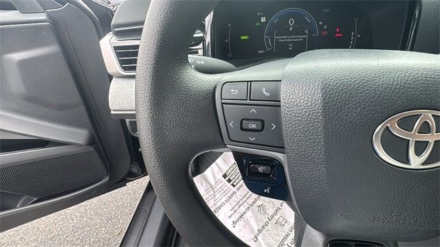 2025 Toyota Camry LE - 22895240 - 19