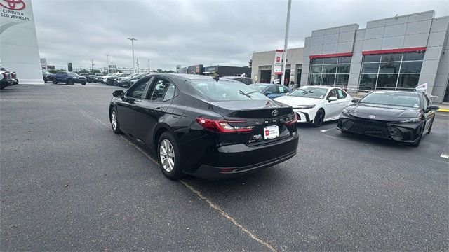 2025 Toyota Camry LE - 22895240 - 4