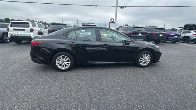 2025 Toyota Camry LE - 22895240 - 7
