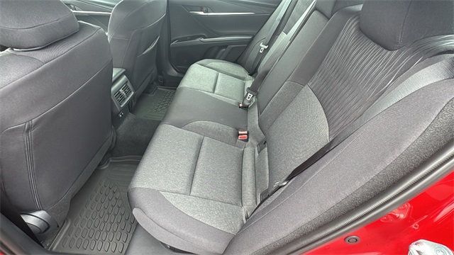 2025 Toyota Camry LE - 22925114 - 10