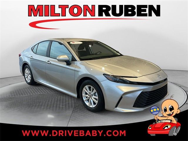 2025 Toyota Camry LE - 22925116 | Video 1