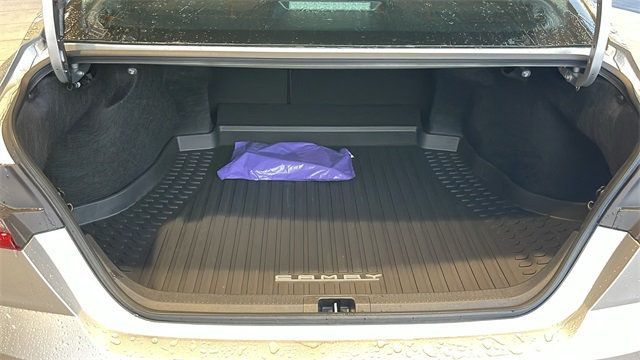 2025 Toyota Camry LE - 22925116 - 9