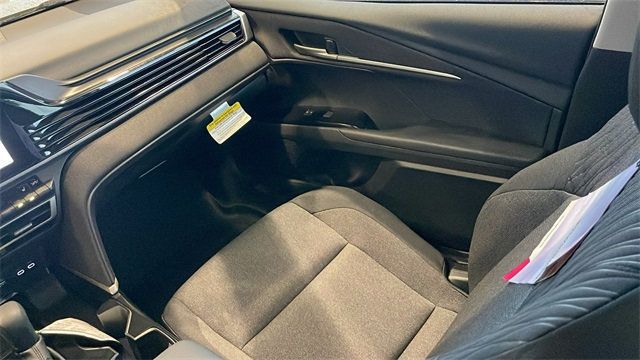 2025 Toyota Camry LE - 22925116 - 12