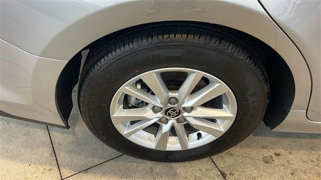 2025 Toyota Camry LE - 22925116 - 8