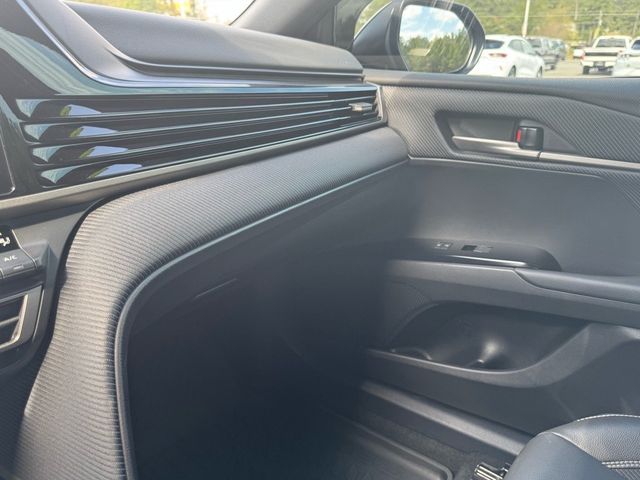 2025 Toyota Camry SE - 22934533 - 24