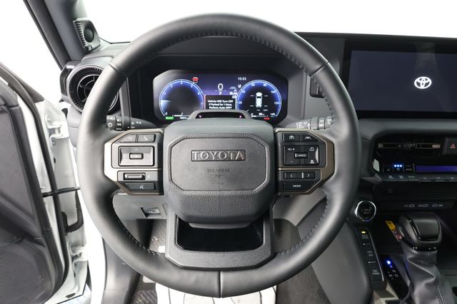 2025 Toyota Land Cruiser 4WD - 22939250 - 9