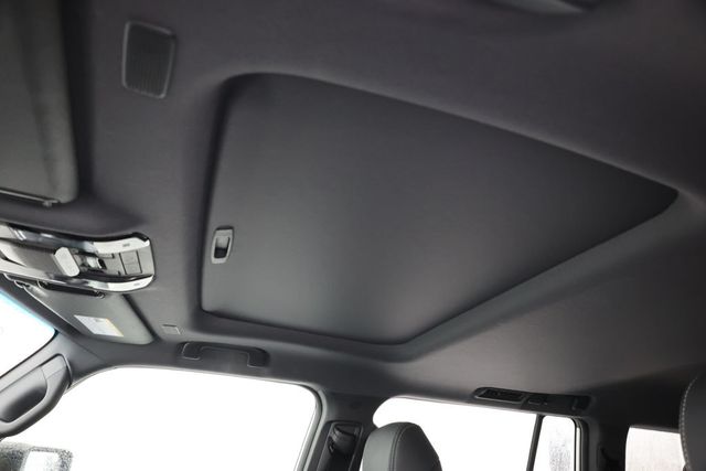 2025 Toyota Land Cruiser 4WD - 22939250 - 6