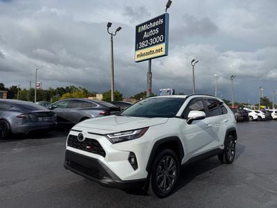 2025 Toyota RAV4 - JTMB6RFV5SJ068709