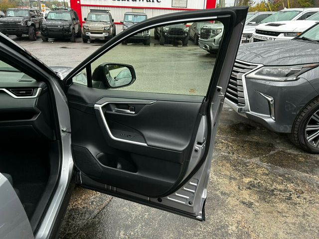 2025 Toyota RAV4 LocalTrade/XSE/AWD/DigitalRearViewMirror/XSE TechnologyPkg/NAV - 22937558 - 19