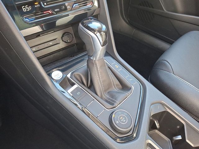 2025 Volkswagen Taos SEL 4MOTION - 22937478 - 15