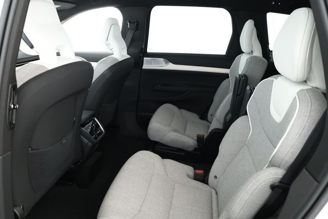 2025 Volvo EX90 Twin Motor Performance Ultra 6-Seate w/ B&W Premium Sound, Hitch - 22923859 - 20