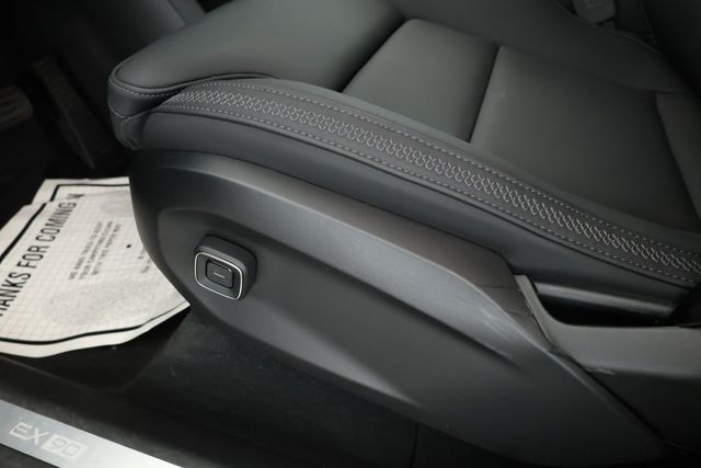 2025 Volvo EX90 Twin Motor Performance Ultra 7-Seater with B&W Premium Sound - 22927509 - 9