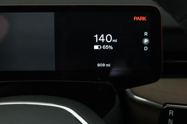2025 Volvo EX90 Twin Motor Plus 6-Seater - 22923825 - 13