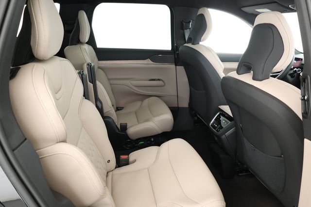 2025 Volvo EX90 Twin Motor Plus 6-Seater - 22923825 - 23