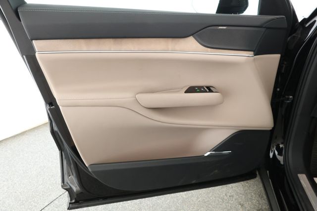 2025 Volvo EX90 Twin Motor Plus 6-Seater - 22923825 - 8