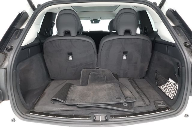 2025 Volvo EX90 Twin Motor Plus 7-Seater with 21'' Wheels & Load Bars - 22896692 - 20