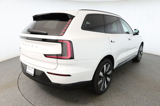 2025 Volvo EX90 Twin Motor Plus 7-Seater with 21'' Wheels & Load Bars - 22896692 - 3