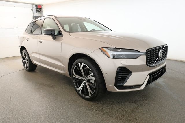 2025 Volvo XC60 Plug-In Hybrid T8 AWD Ultra with 21'' Wheels + Protection & Climate Packages - 22928237 - 2